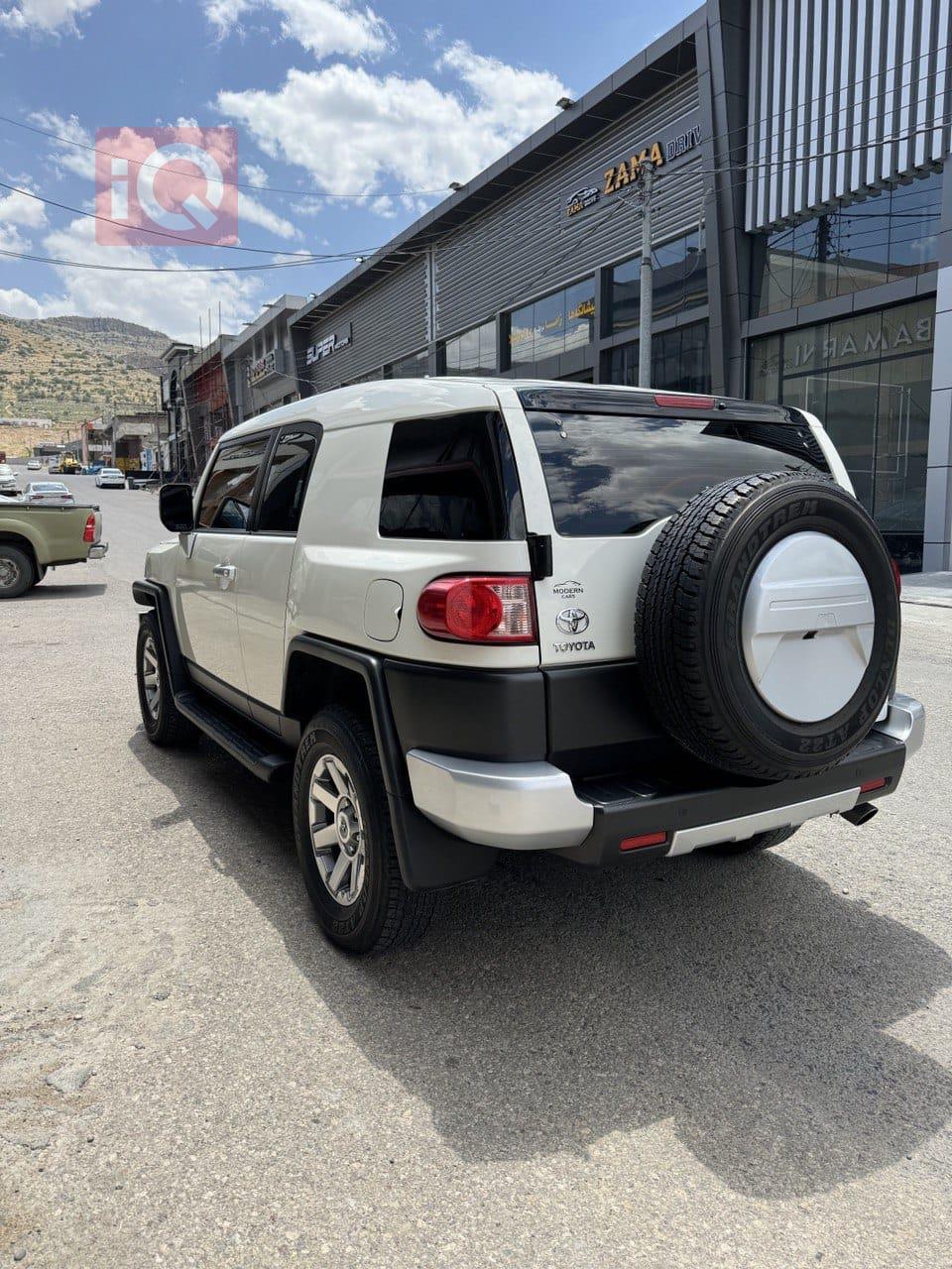 Toyota FJ Cruiser